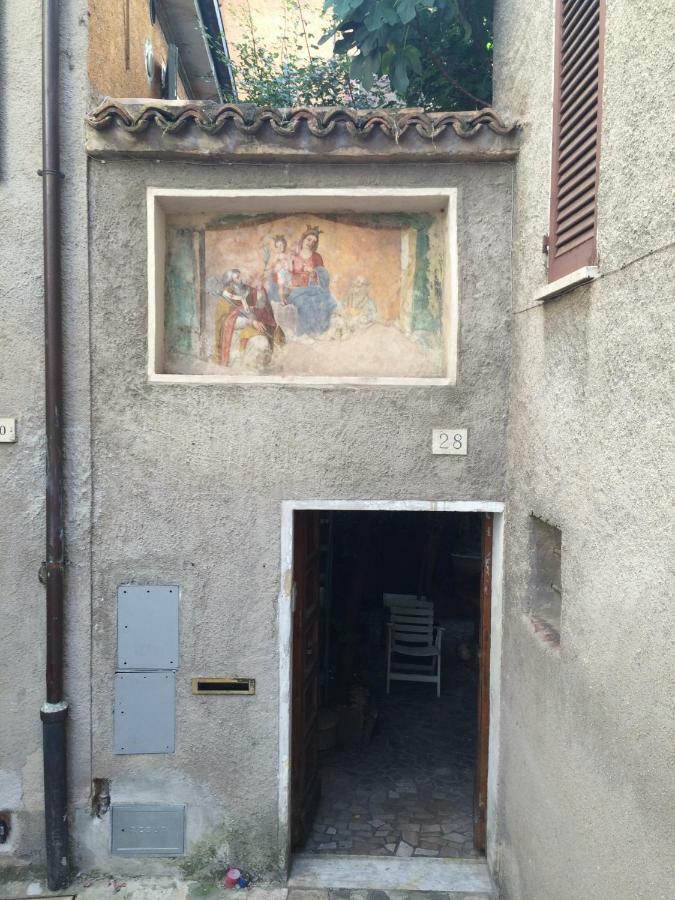 Blu Klein Apartment Foligno Exterior foto